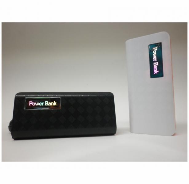 POWER BANK LUZ LED 3 USB 20000mAh